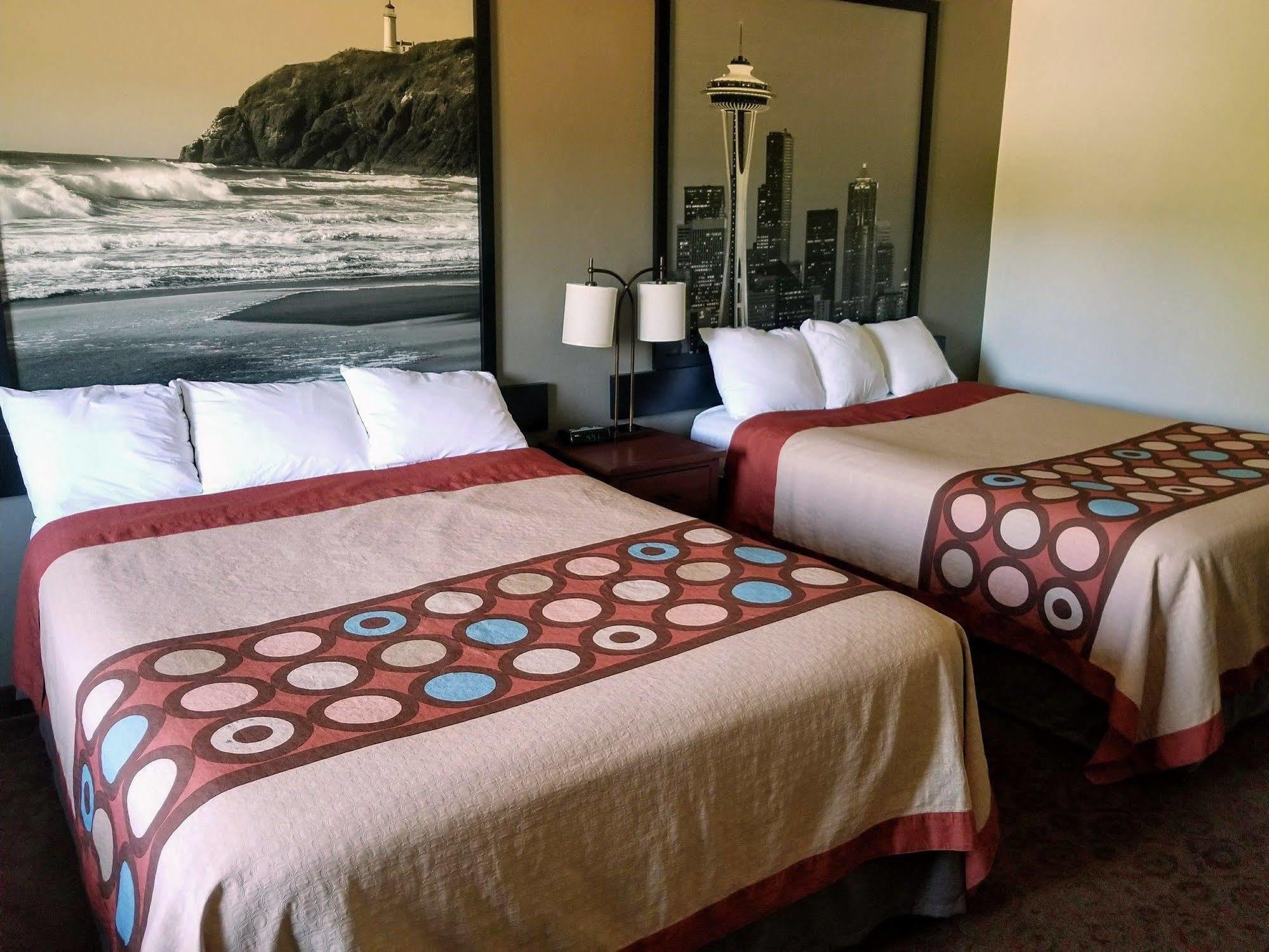 Sleep Longview Inn 3*